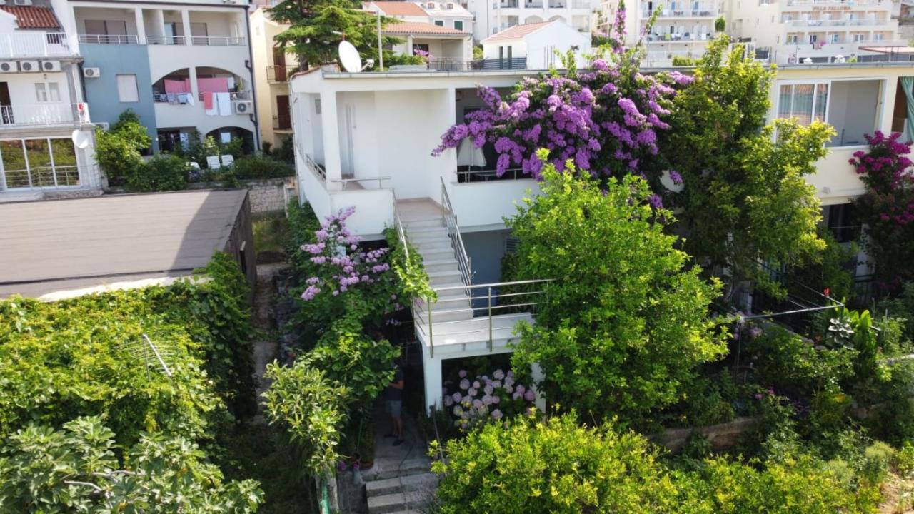 House Marta Appartement Baška Voda Buitenkant foto