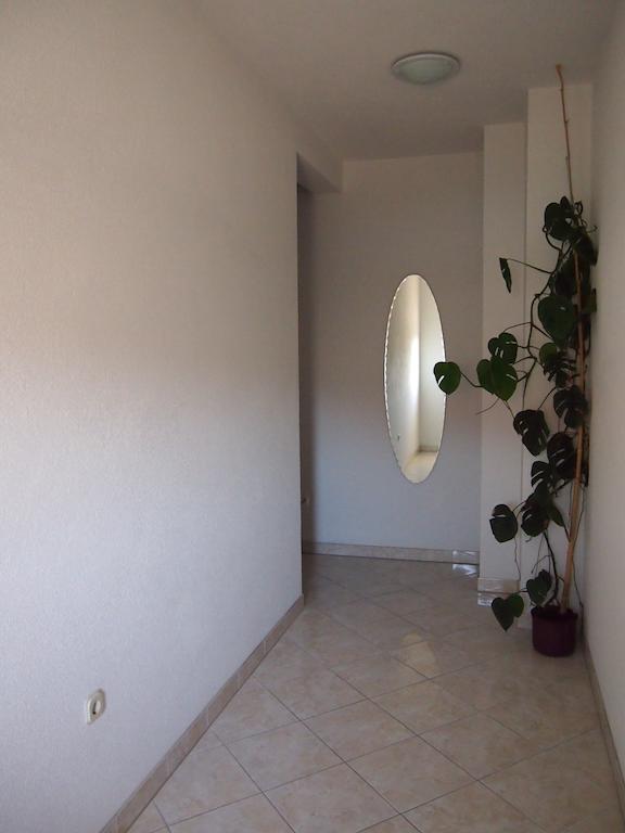 House Marta Appartement Baška Voda Buitenkant foto